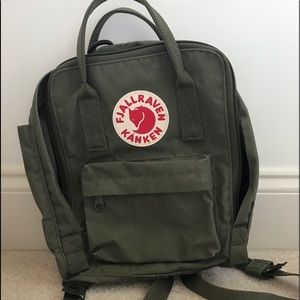 kanken mini green backpack